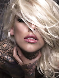 Pretty-looking tgirl strumpet enjoys to take the cock in mouth so much