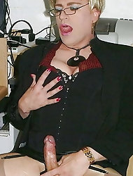 Lusty tranny prostitute is fingering her slippery butt