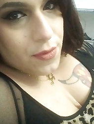 Outstanding ladyboy girlfriends enjoy the taste of jizz