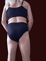 Shemale chicks are known to love the taste of jizz very much